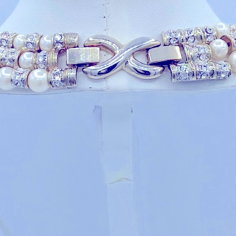 Vintage Statement Faux Pearl /Rhinestone Gold Tone Collar/Choker Beaded Necklace - Picture 5 of 9